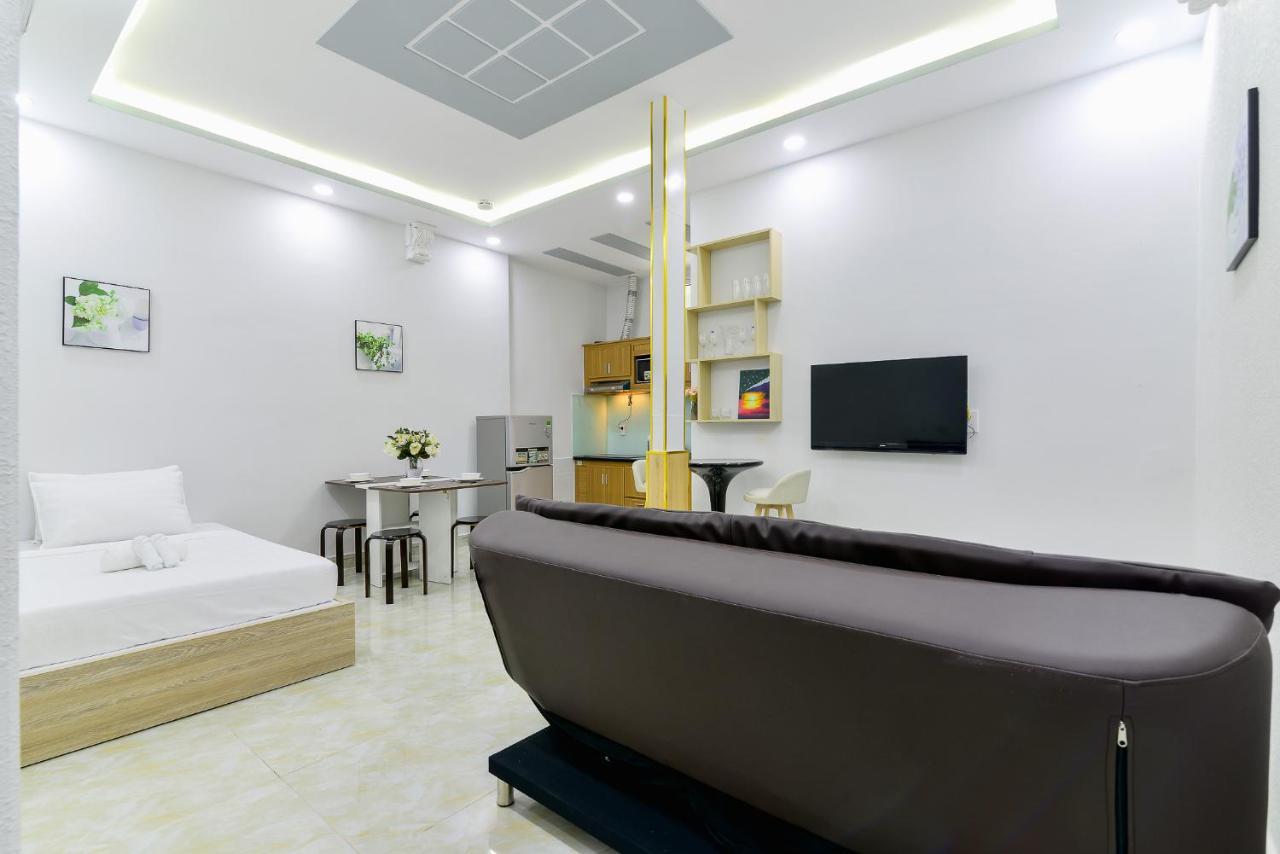 Estelle Boutique Apartment - Pink Cathedral Хошимін Екстер'єр фото