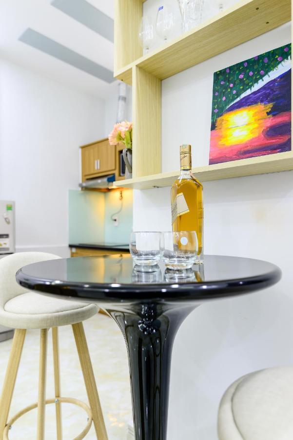 Estelle Boutique Apartment - Pink Cathedral Хошимін Екстер'єр фото
