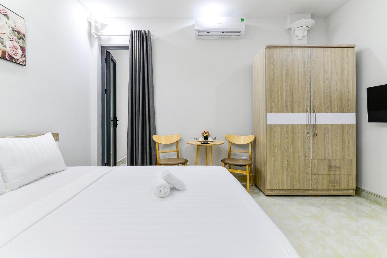 Estelle Boutique Apartment - Pink Cathedral Хошимін Екстер'єр фото